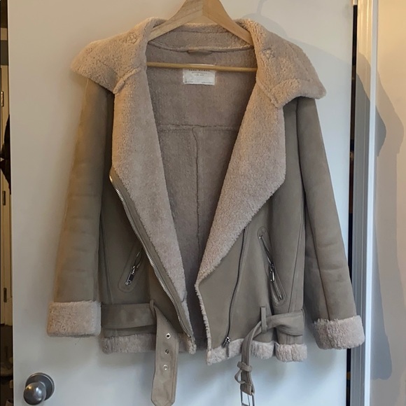 COPY - Zara beige faux Sherpa jacket - Picture 3 of 4